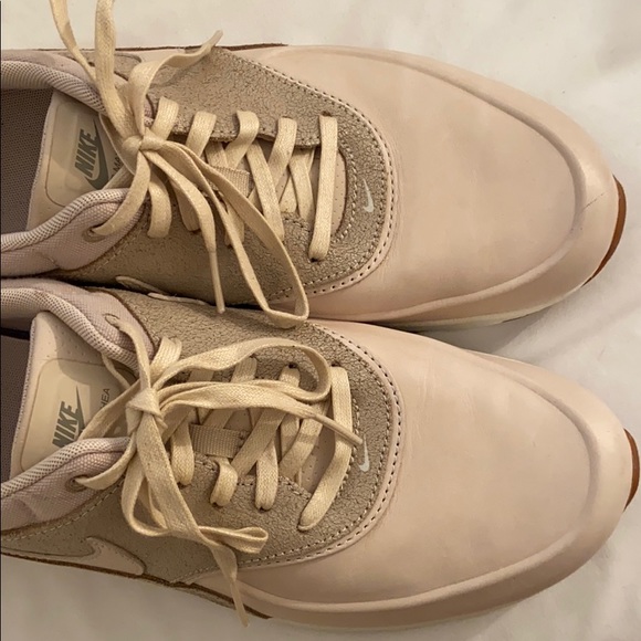 Nike Air Max Thea - Picture 5 of 8